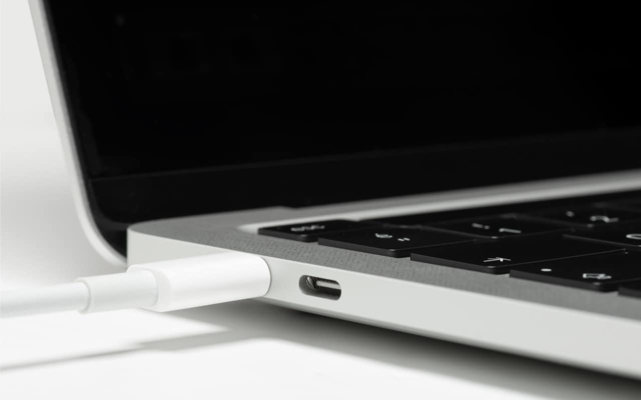 Apple Silicon Macs Can’t Boot from the DFU Port